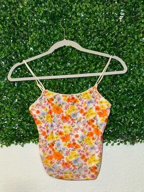 Forever 21 White Floral Spaghetti Strap Cropped Cami with Floral Pattern Size S
